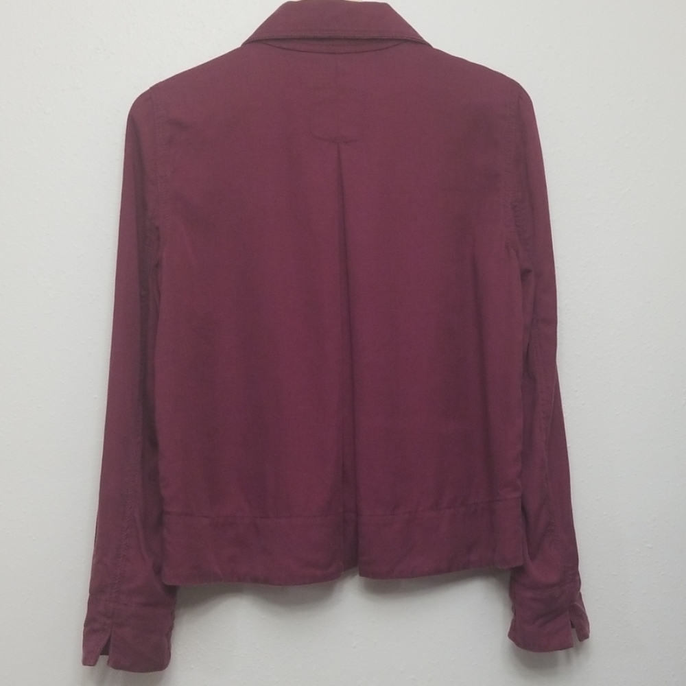 Loft Jacket Size Small - image 3